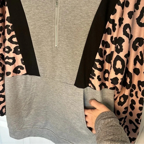 Leopard Gray & Black Quarter Zip Pullover with Pockets Relaxed Fit Size Large - Picture 5 of 11
